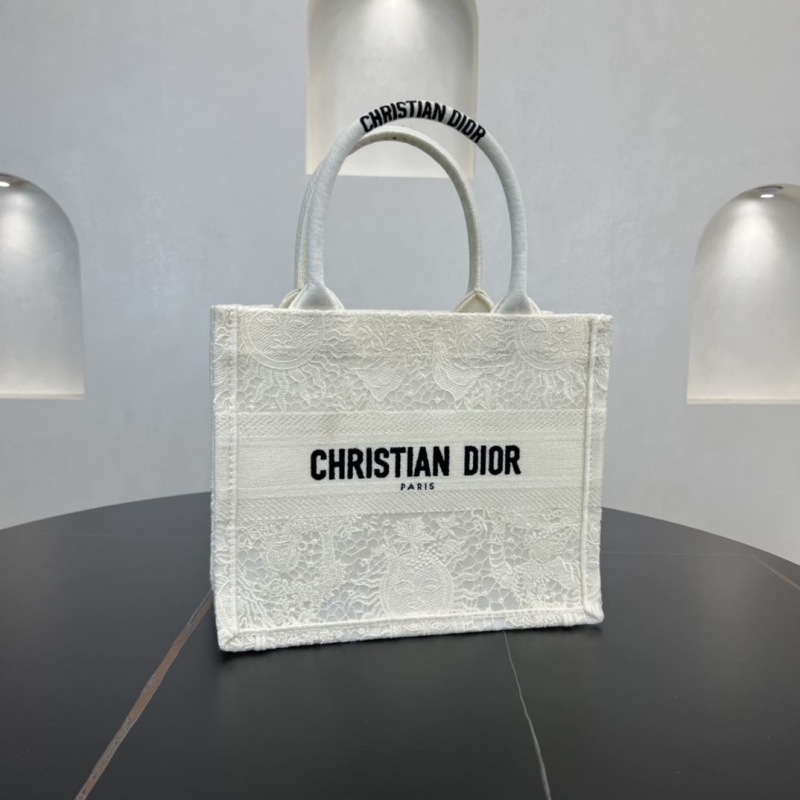 Dior Shopping Bags